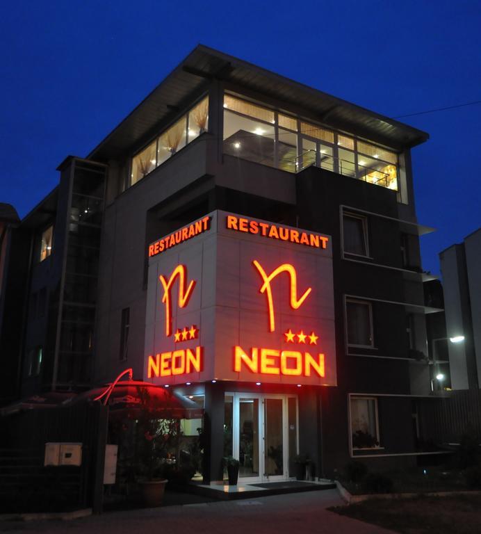 Hotel Neon Timisoara Exterior photo